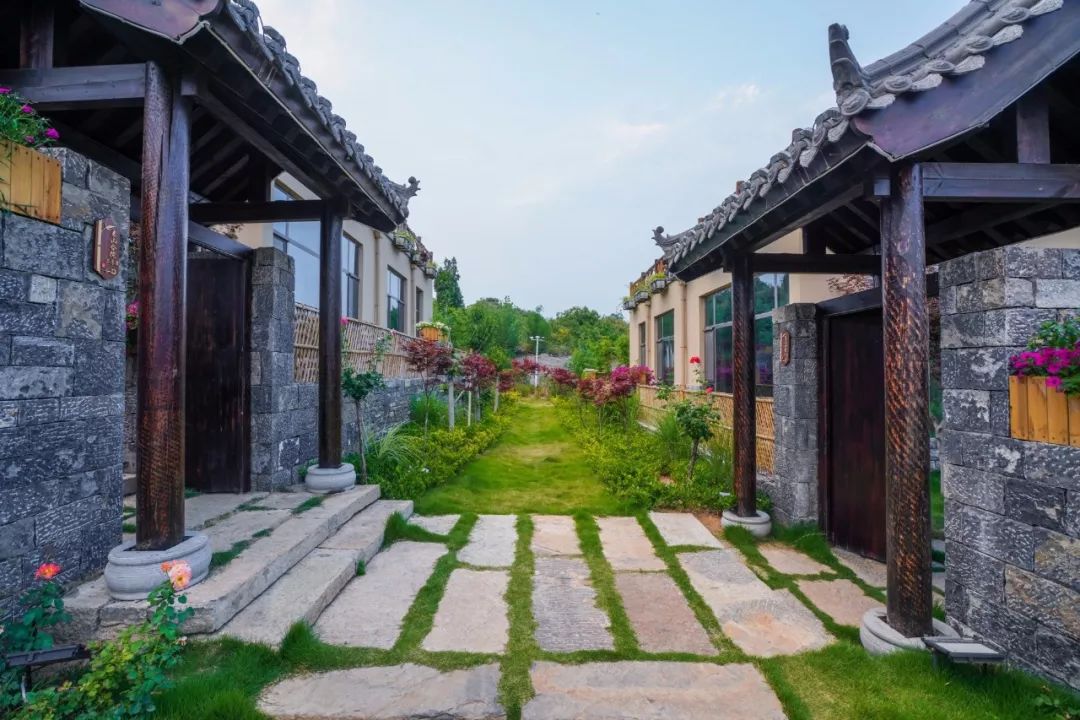 大理苍山网红民宿利舍,苍山民宿