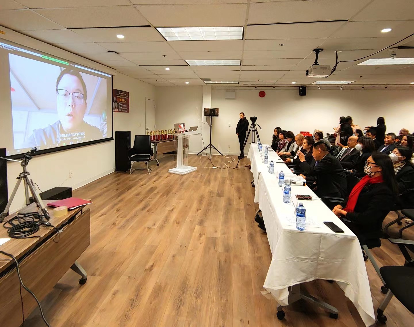 白求恩精神作文,白求恩征文