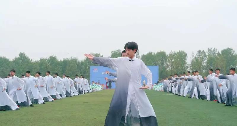 驻马店第三届市长杯校园足球比赛,驻马店2024市长杯二中比赛