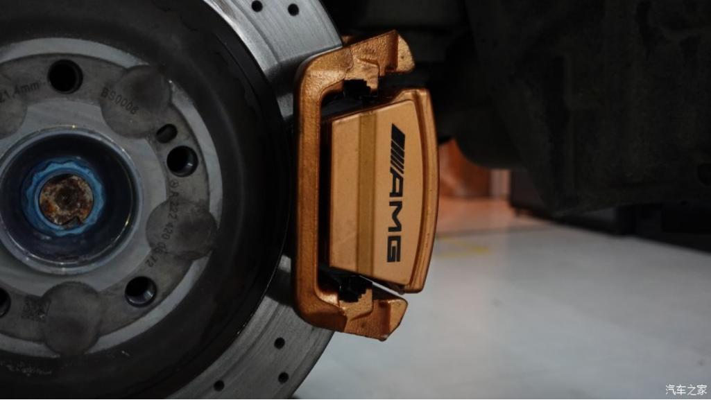 奔驰amggt63s升级先行版包围,奔驰amgc63改装外观