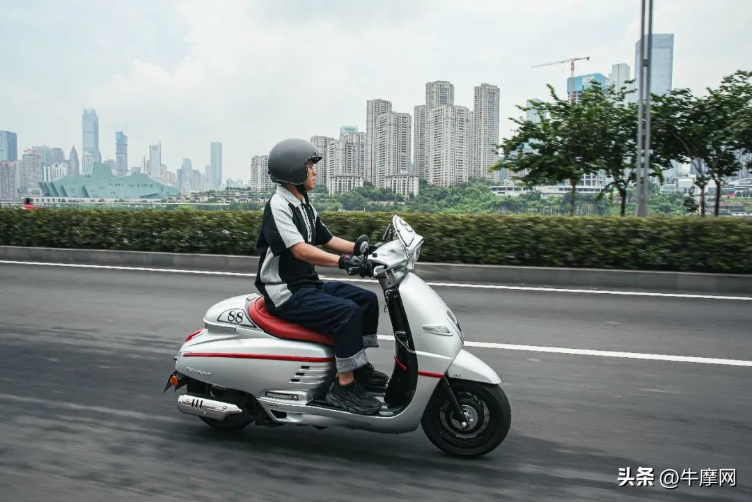 17款标致django测评,标致djangocaferacer开箱