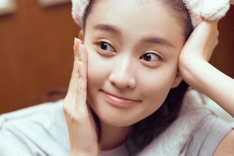 热门水乳排行榜淡斑,补水保湿欧诗漫水乳推荐排名第一