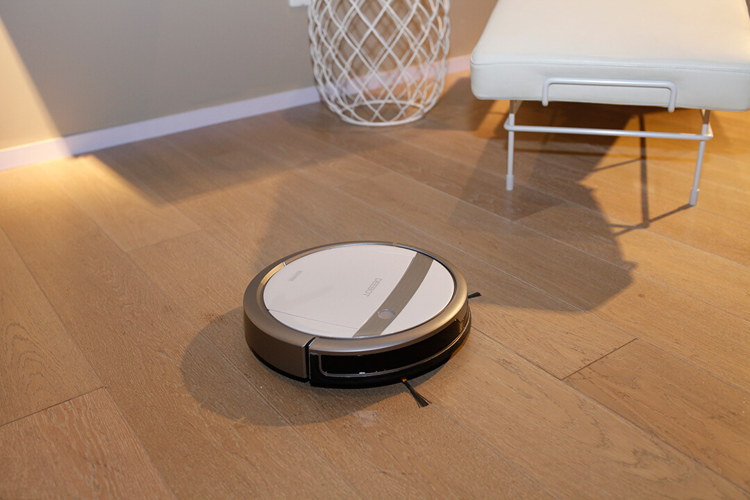扫地机器人的真实使用感受,扫地机器人是神器还是鸡肋