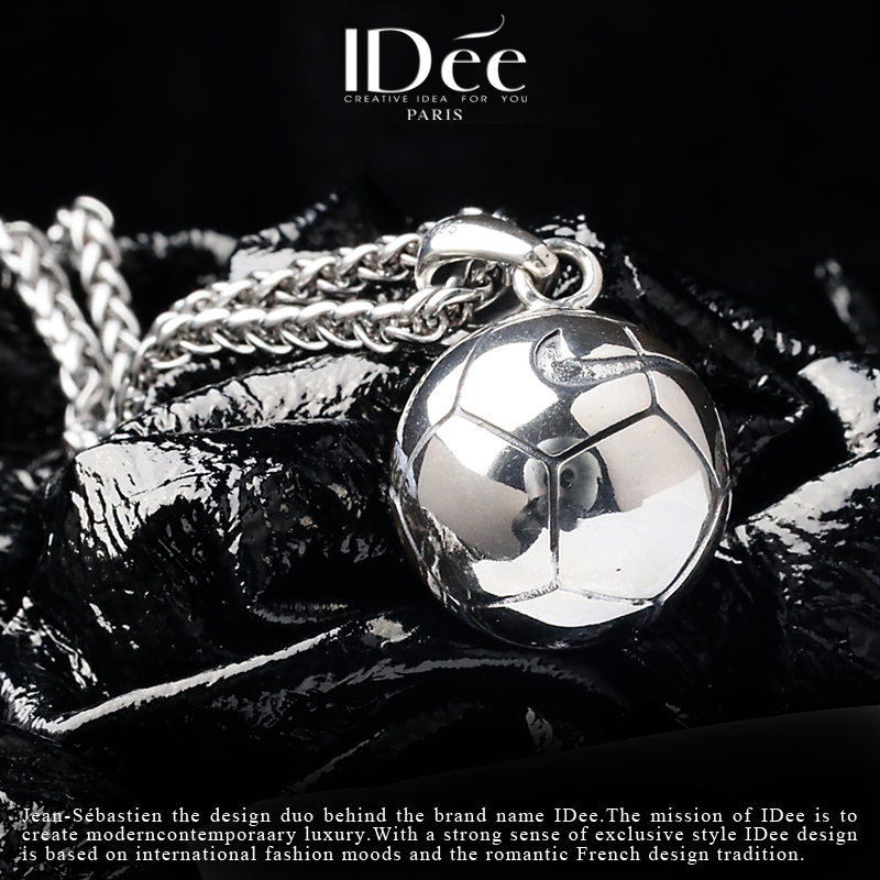 领路足球,C罗足球元素饰品