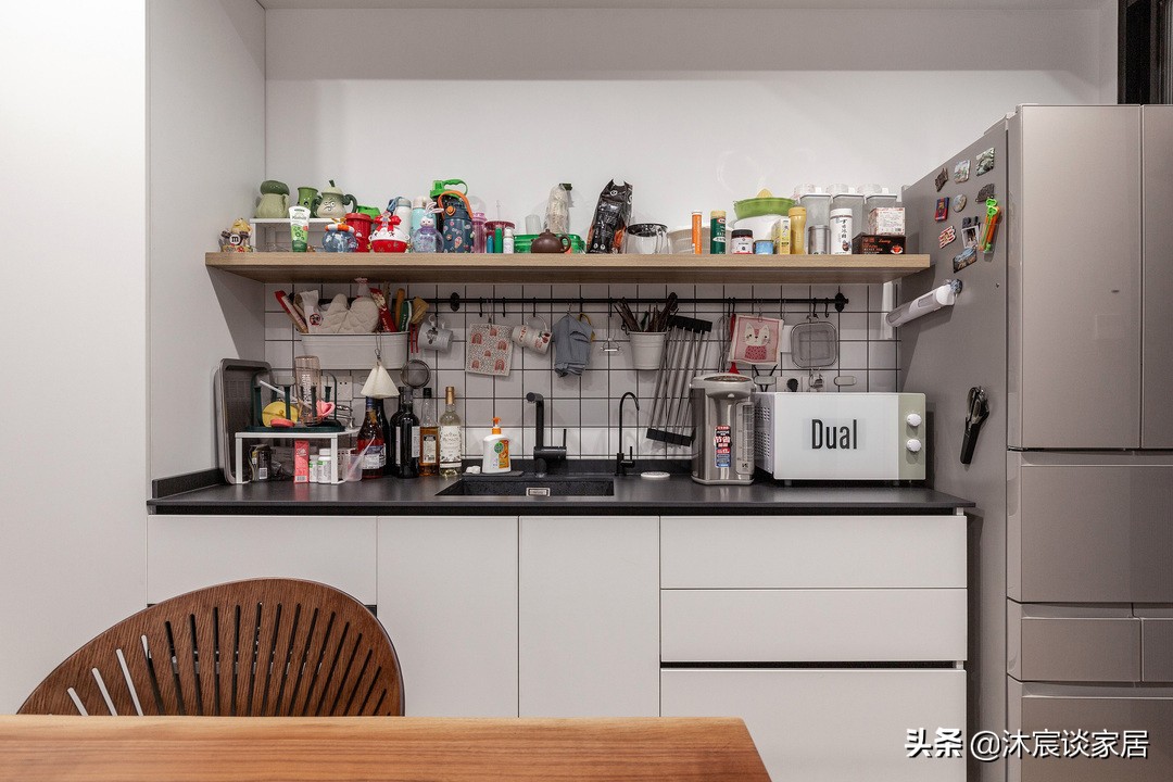 上海一套温馨亲子宅，室内简洁精致，树屋设计很实用，生活好幸福