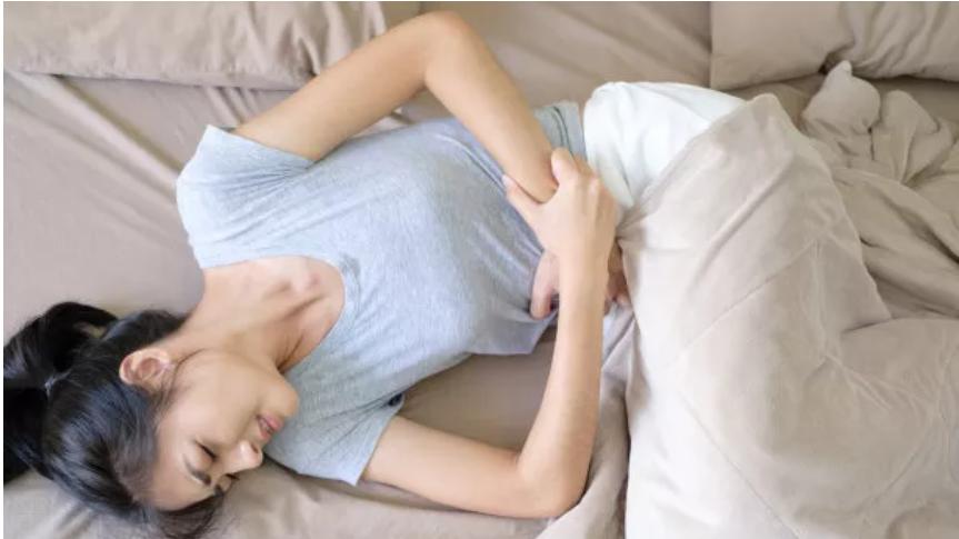 宫颈癌的表现会拉尿困难吗,宫颈癌有4个征兆会来月经