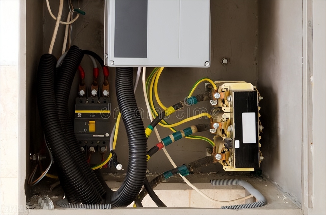 三相交流异步电机常用的调速方式,异步电机变频调速经典控制方法