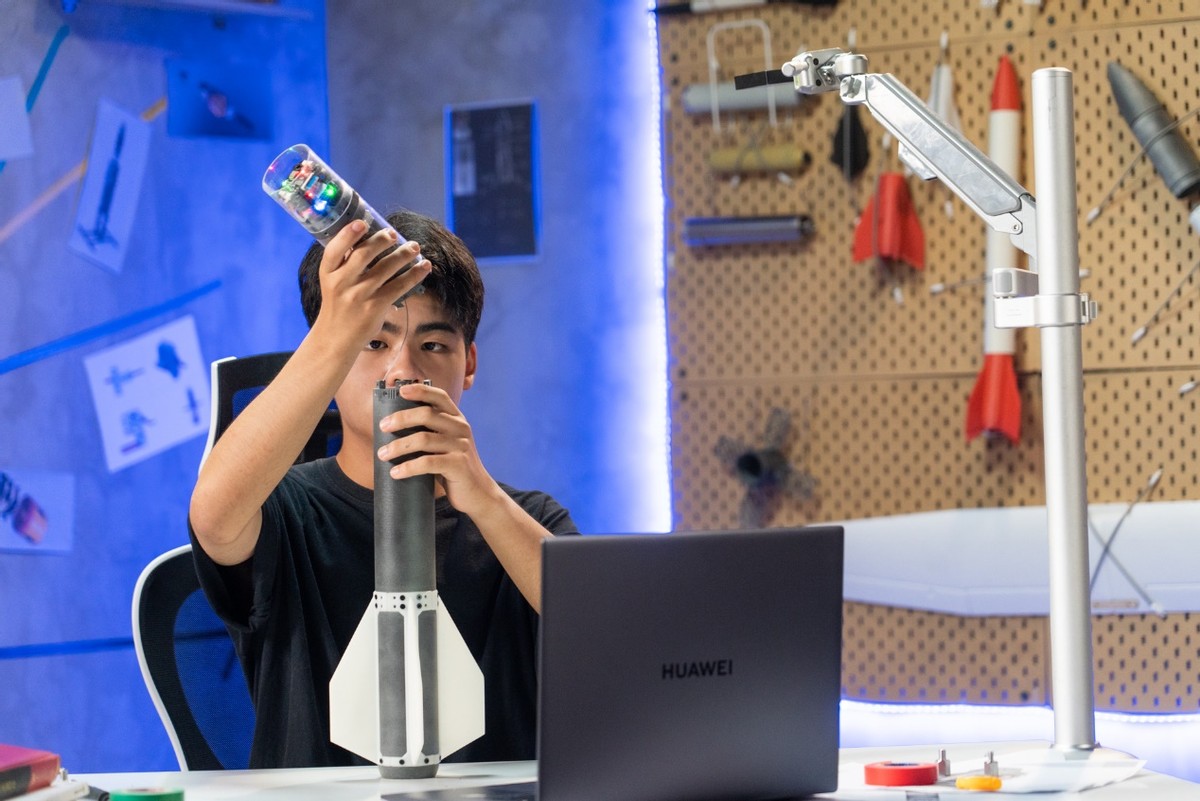 华为matebook16s真实体验,华为matebook16s玩深海迷航