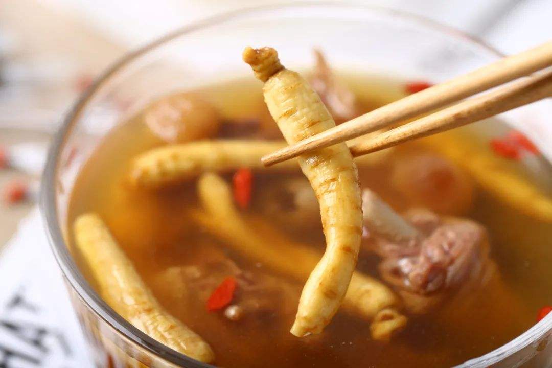 西洋参对阴虚体质有效吗,西洋参适合阴虚人吃吗