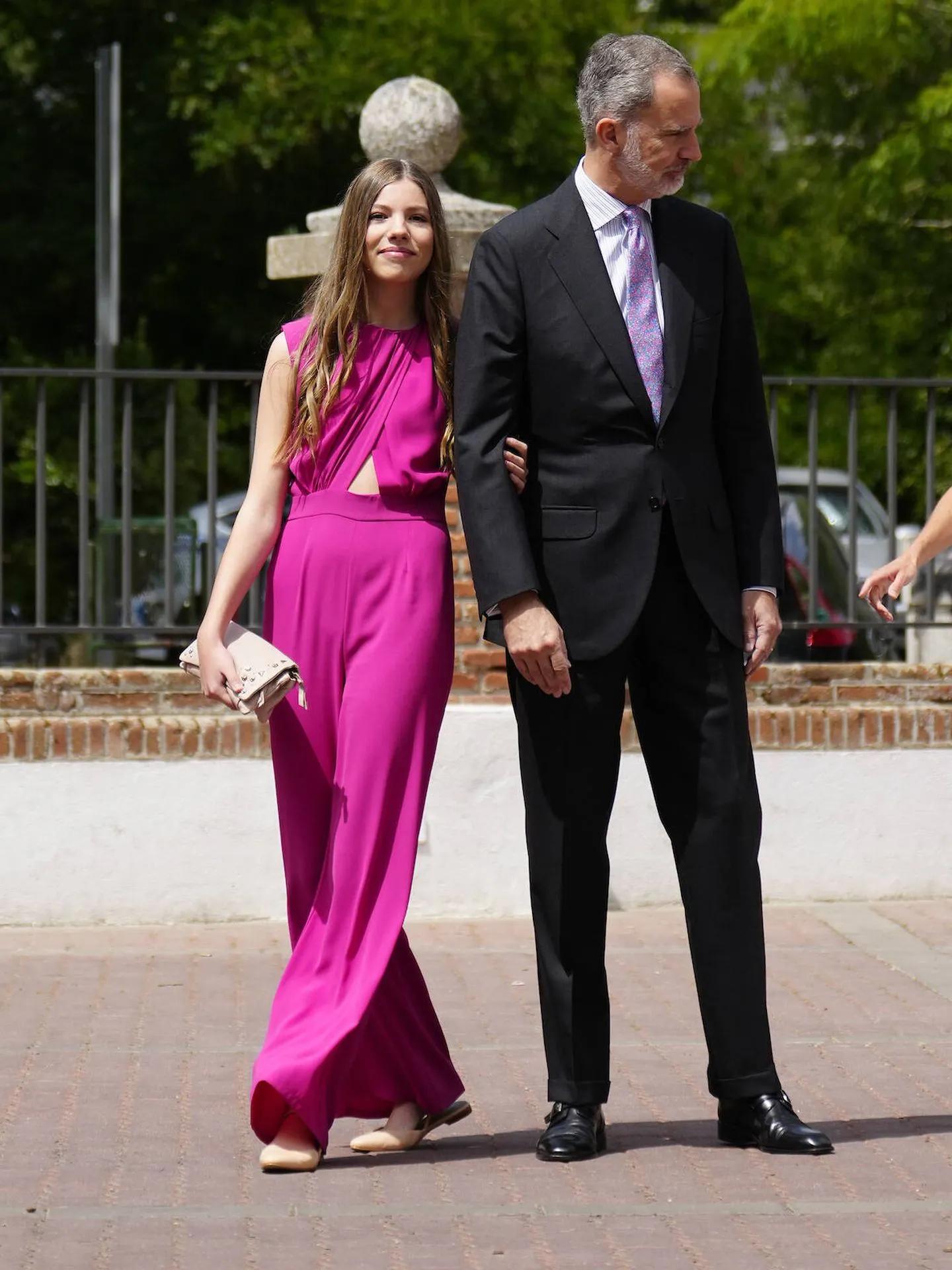 索菲亚公主西班牙穿平底鞋,索菲亚公主西班牙平底鞋