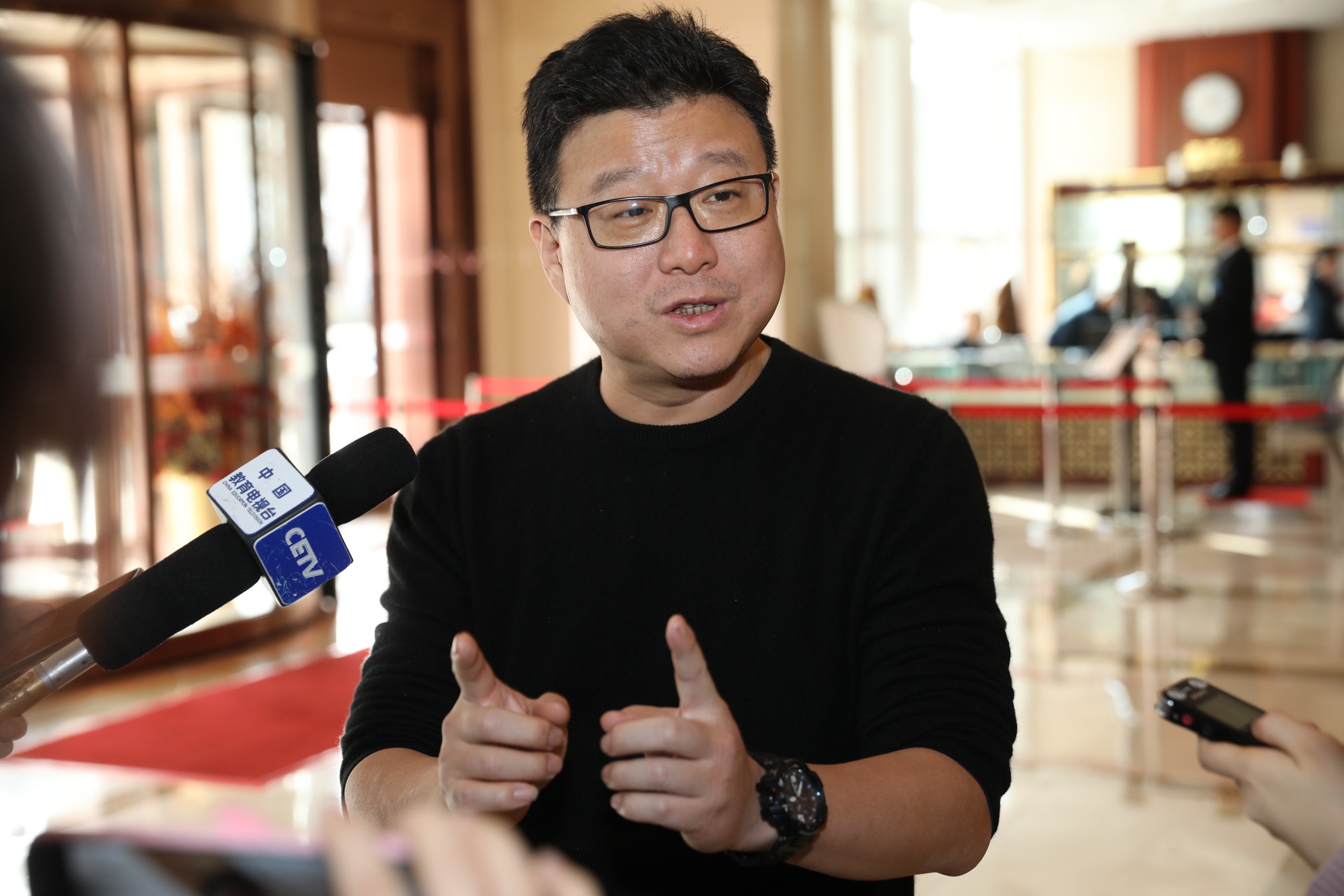 拼多多创始人黄峥为什么这么有钱,拼多多总裁黄峥创业成功的原因