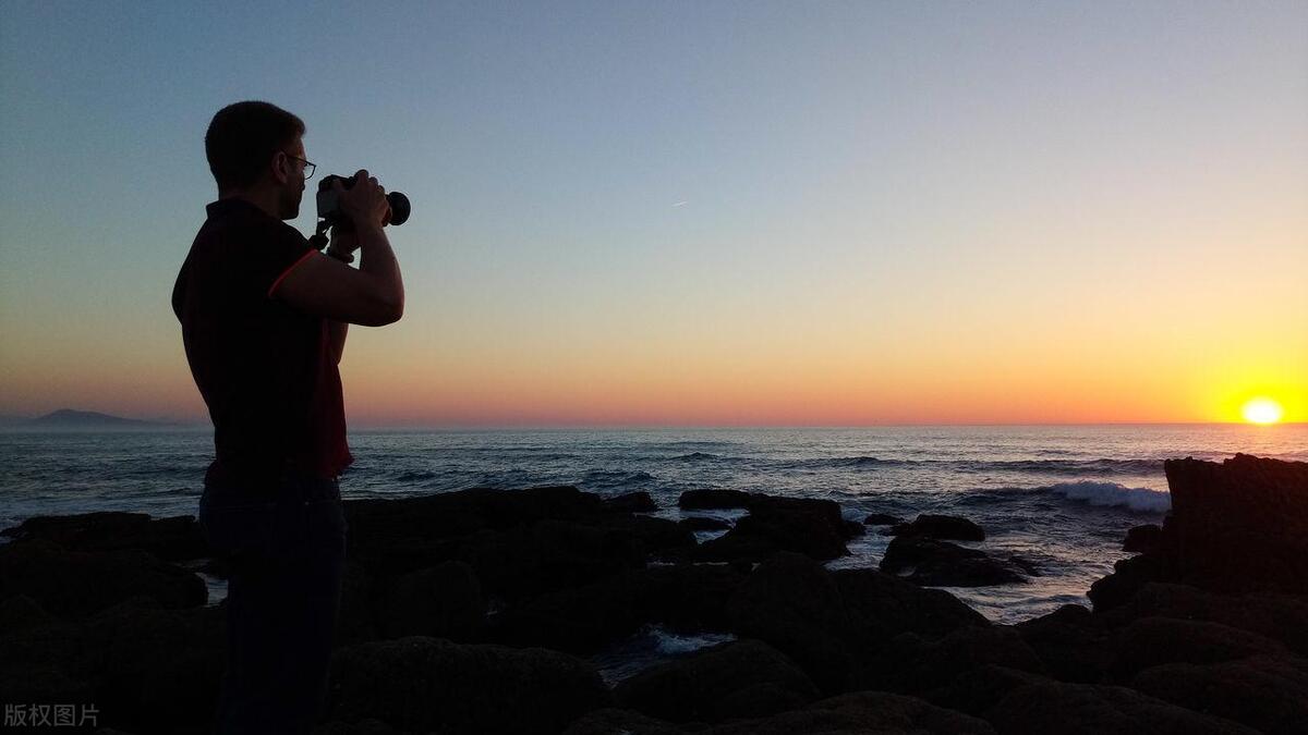 选择摄影器材应该考虑哪些方面,大画幅相机与摄影器材