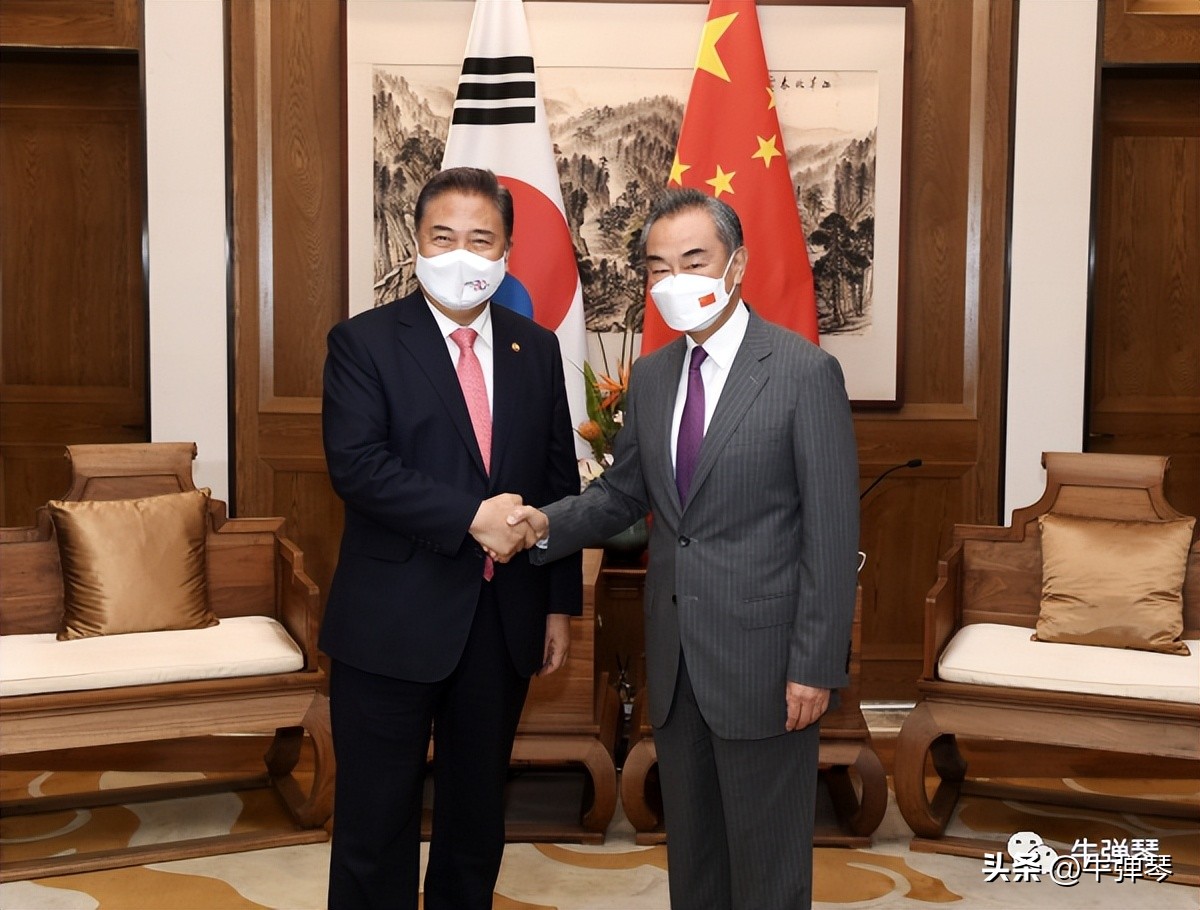 关键时刻,一位韩国客人来到了青岛