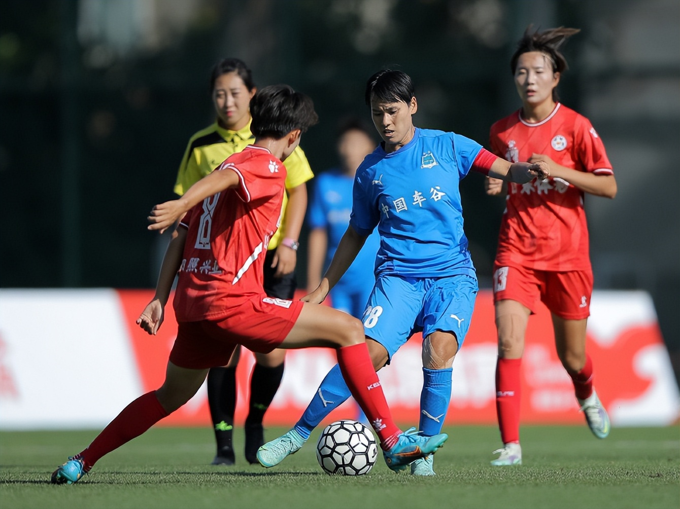 中国足球打进40球历史第一人,足坛十大45度角暴力远射排行榜