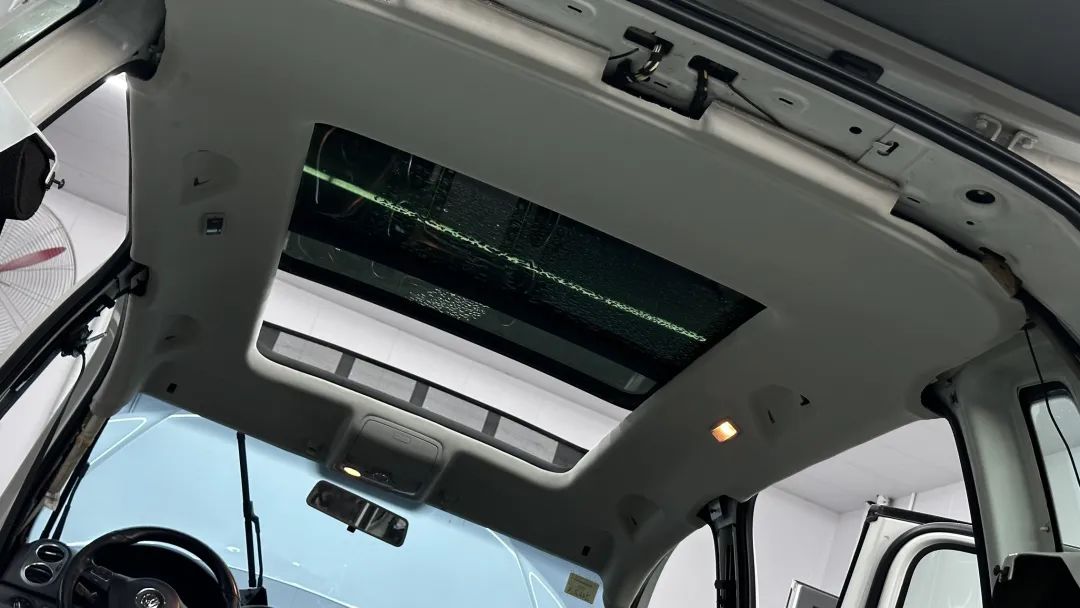 12年大众途观二手车翻新,大众途观外观塑料件翻新