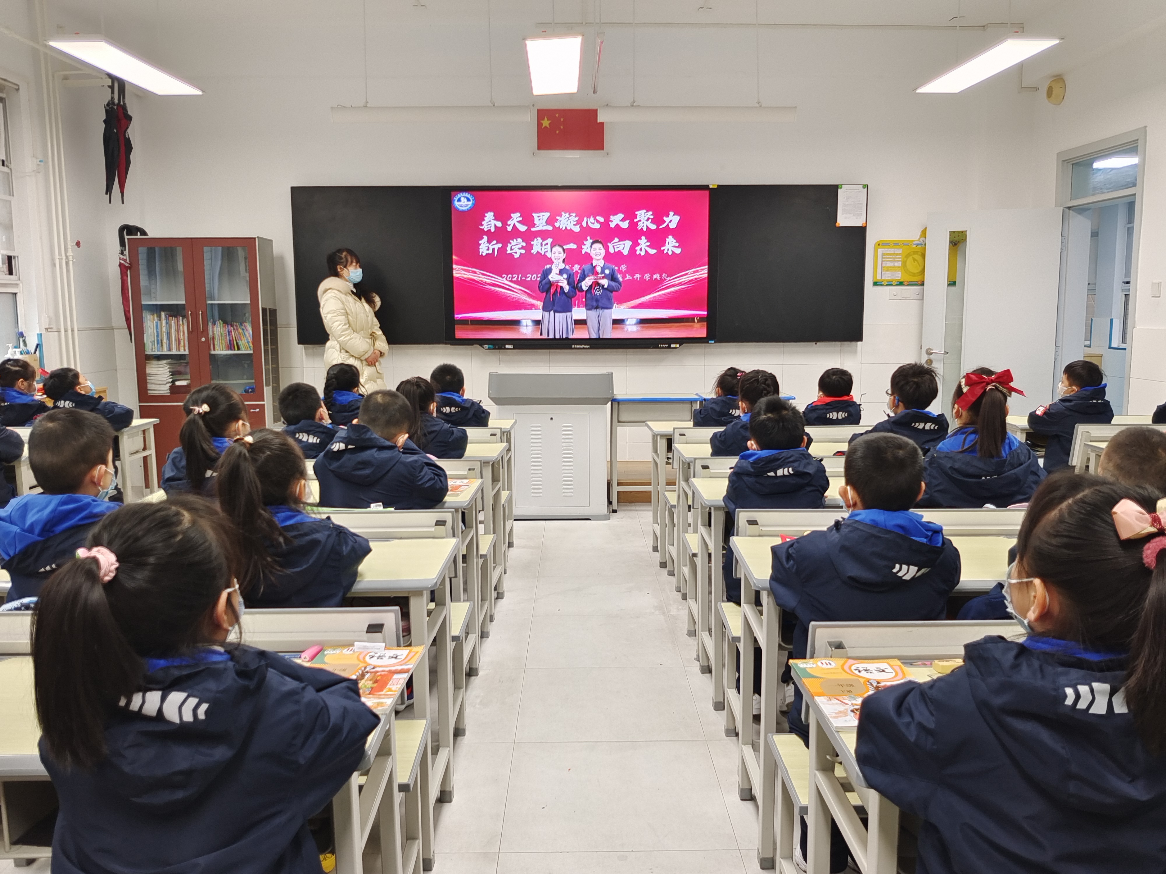 春天里朝气蓬勃,春天里向上的力量