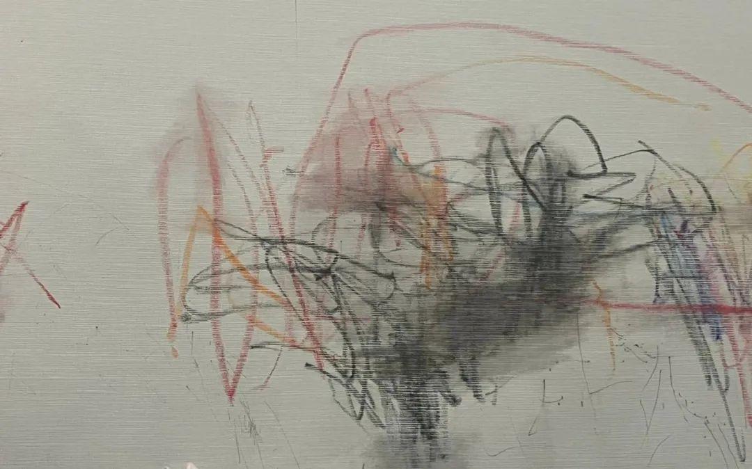 墙布贴木饰面有问题么,翻新墙布对比木饰面