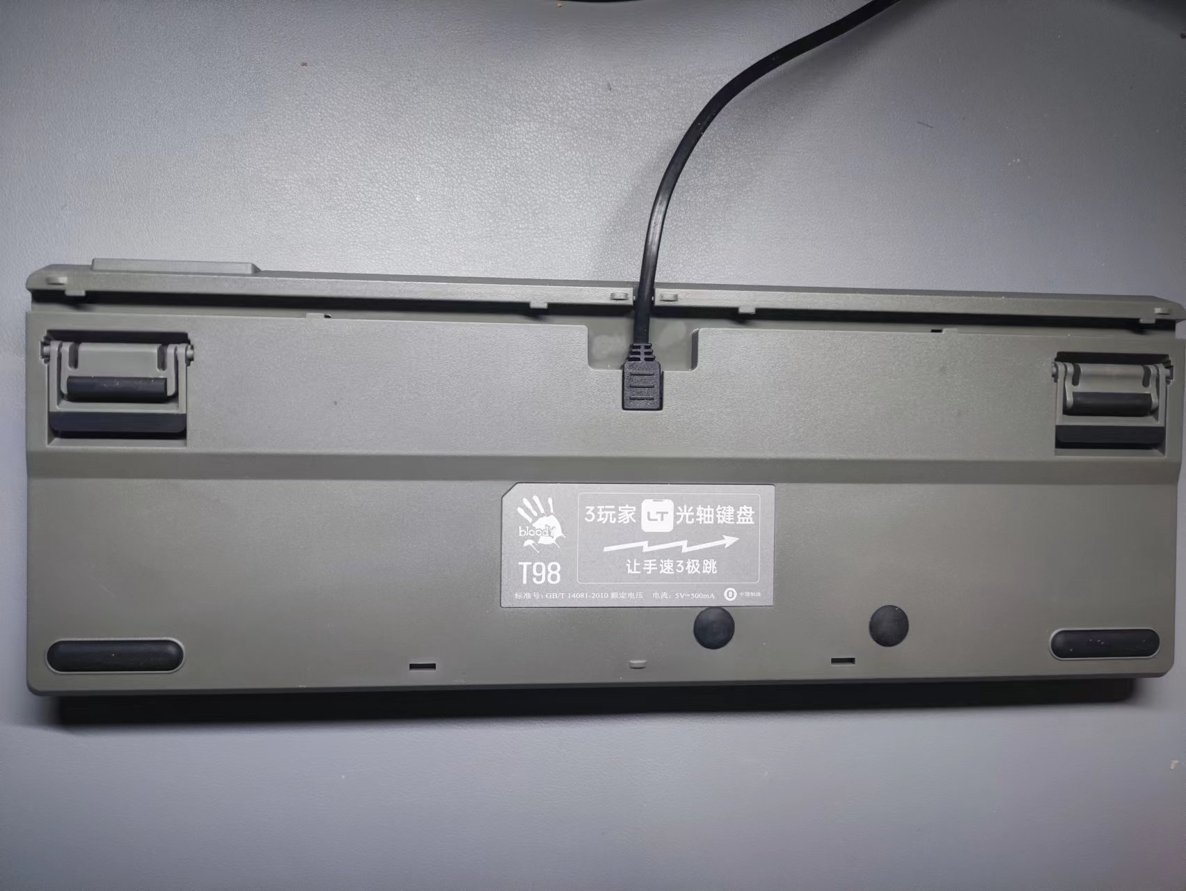 血手幽灵t98键盘要不要下载驱动,血手幽灵t98飞行员好用吗