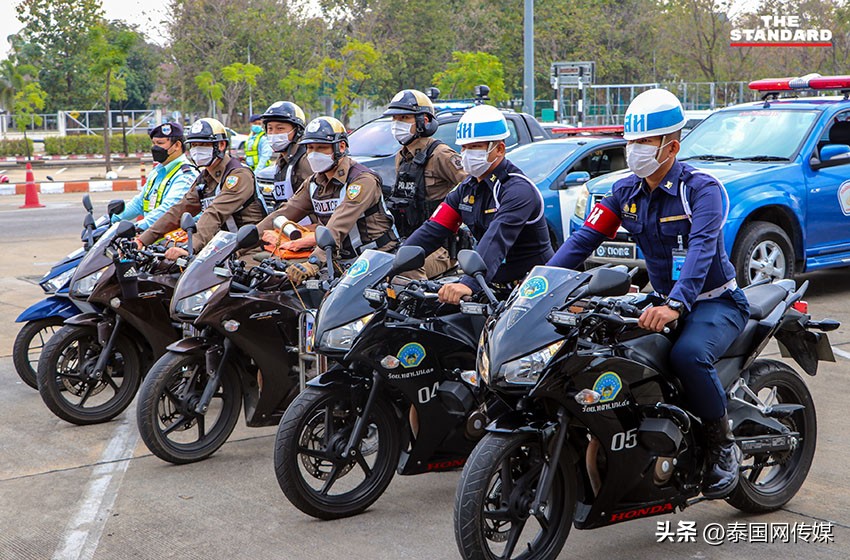 泰国机场迎接中国旅客,泰国机场准备登机