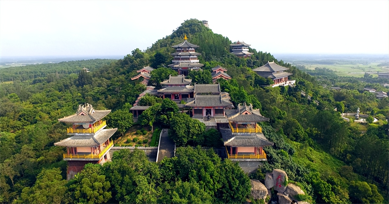 被绑架的中国留学生有多富？母亲15家公司，道长父亲3.75亿包山头