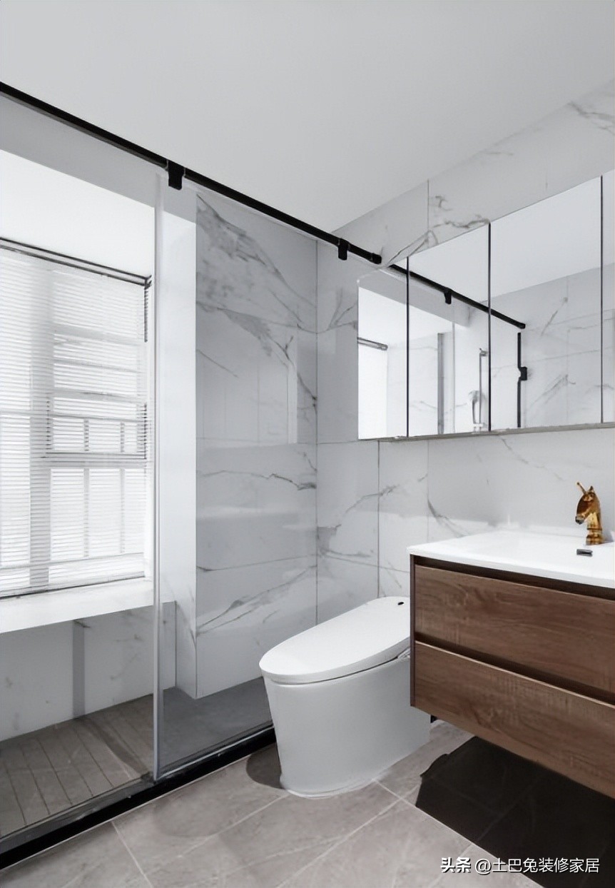 小卫生间装修效果图2平方,卫生间墙面装修最新型材料