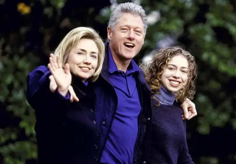 克林顿性侵丑闻案英国,克林顿性侵丑闻案怎么回事