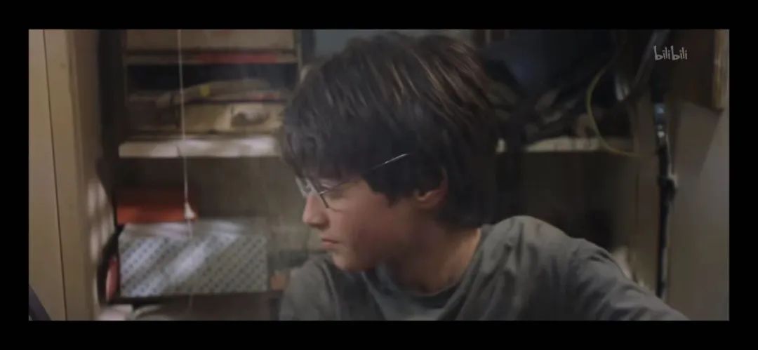 让楼梯下方的空间变得更实用，跃层复式别墅房主必看