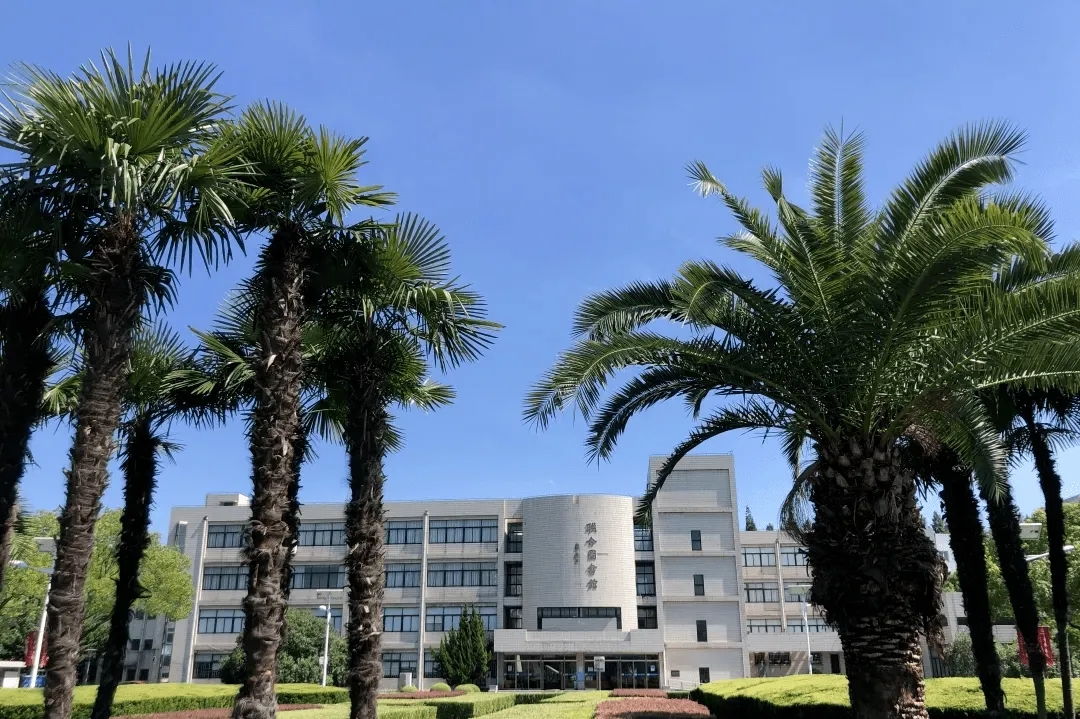 上海大学和苏州大学最新排名,上海大学和苏州大学情侣