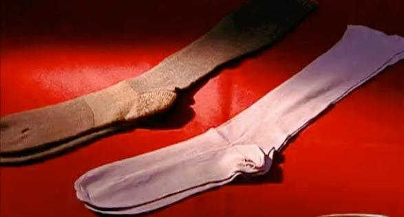 毛主席的睡衣与拖鞋：睡衣有73个补丁，拖鞋穿27年曾被扔进垃圾桶