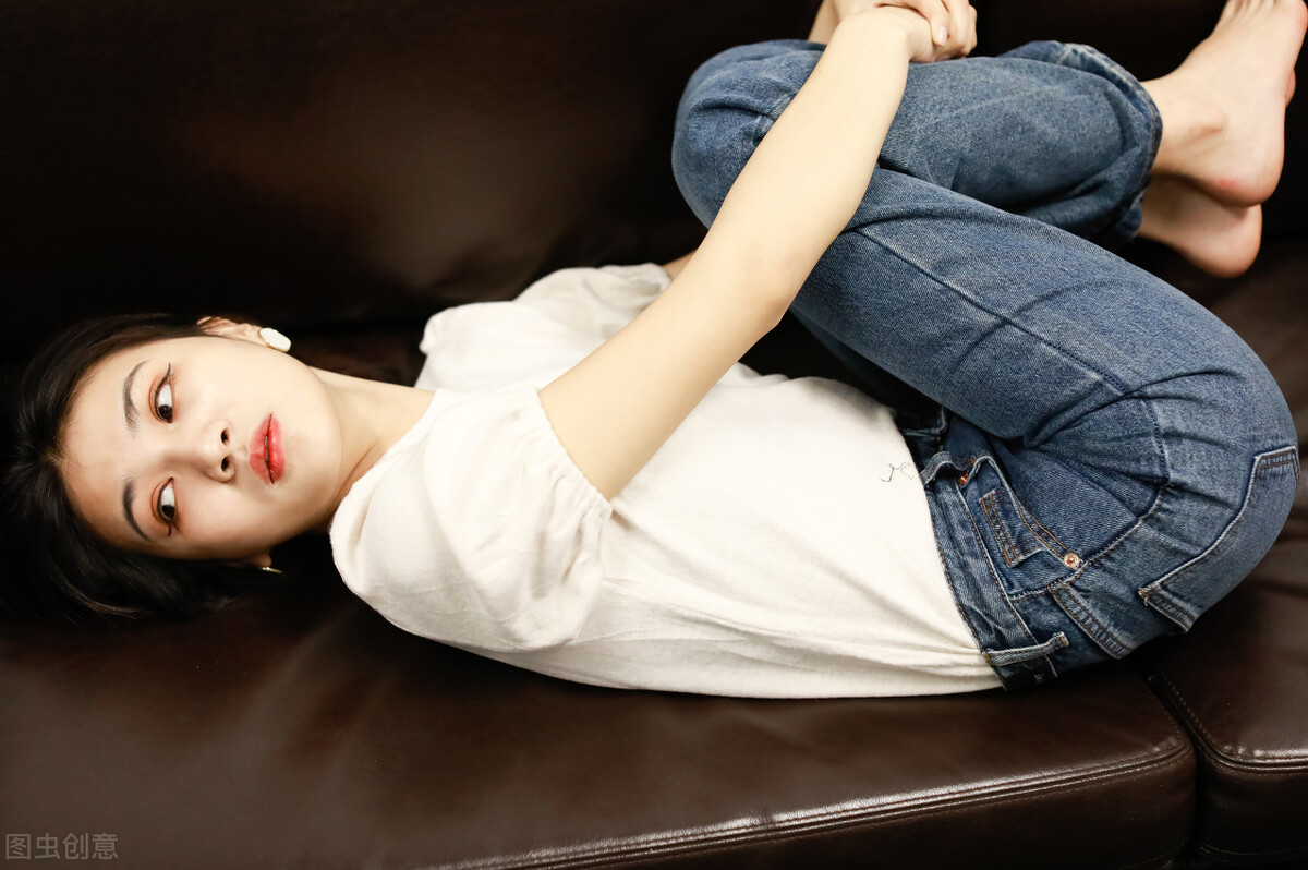 穿牛仔裤也有讲究？注意了，牛仔裤穿的不对，很有可能会得病