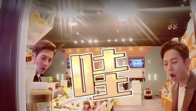 炫富一姐李湘：早餐花7000元，富养女儿惹争议，被王岳伦戴绿帽