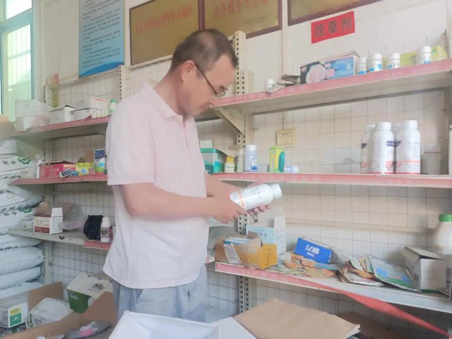 杨育华：农民致富的带头人