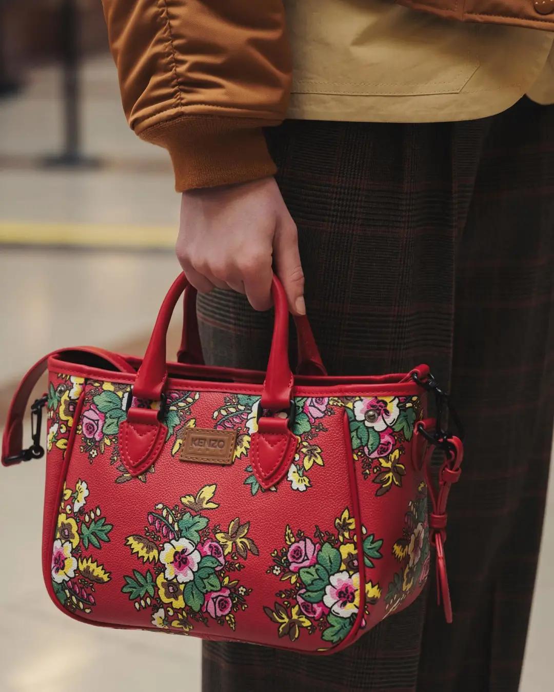 从里原宿走向巴黎，Nigo交上KENZO首份答卷