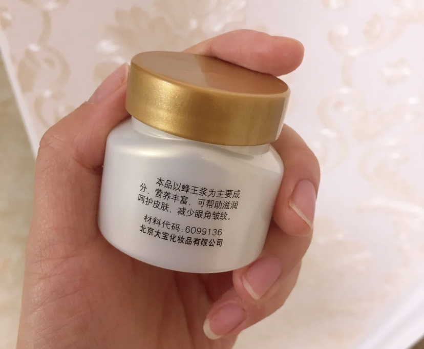 国货护肤品推荐前十名平价,新生儿国货护肤品推荐