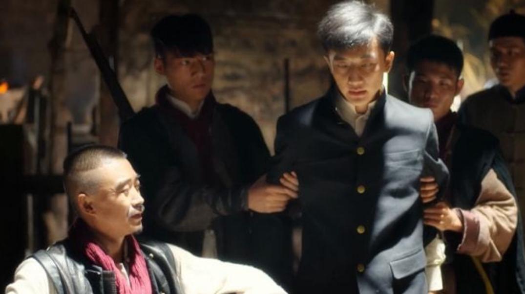 出门在外胡子长了怎么办,出门在外想刮胡子怎么办