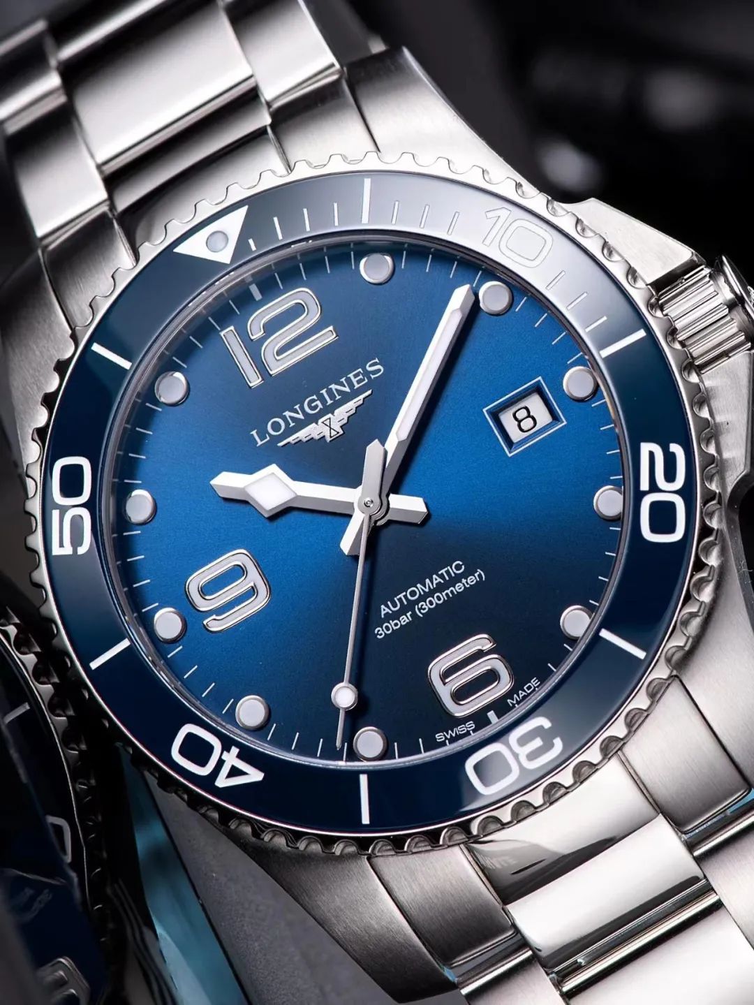 卡地亚手表和劳力士手表哪个保值,劳力士和卡地亚的表哪个保值