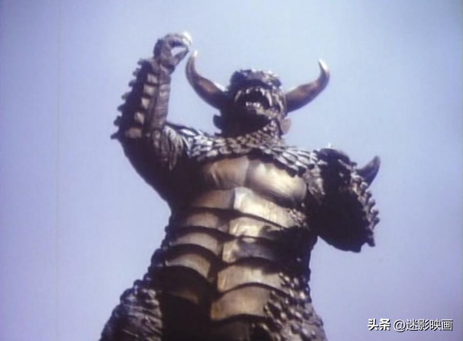 朝鲜硬核怪兽片：导演遭绑架，国家元首监制，故宫取景的另类神作