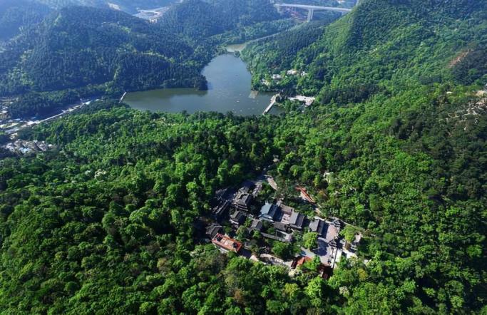 这样的贵阳你还愿意来吗,这个角度的贵阳你见过吗