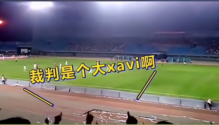 内马尔进球为白血病男孩跳舞,内马尔学患病孩子进球跳舞