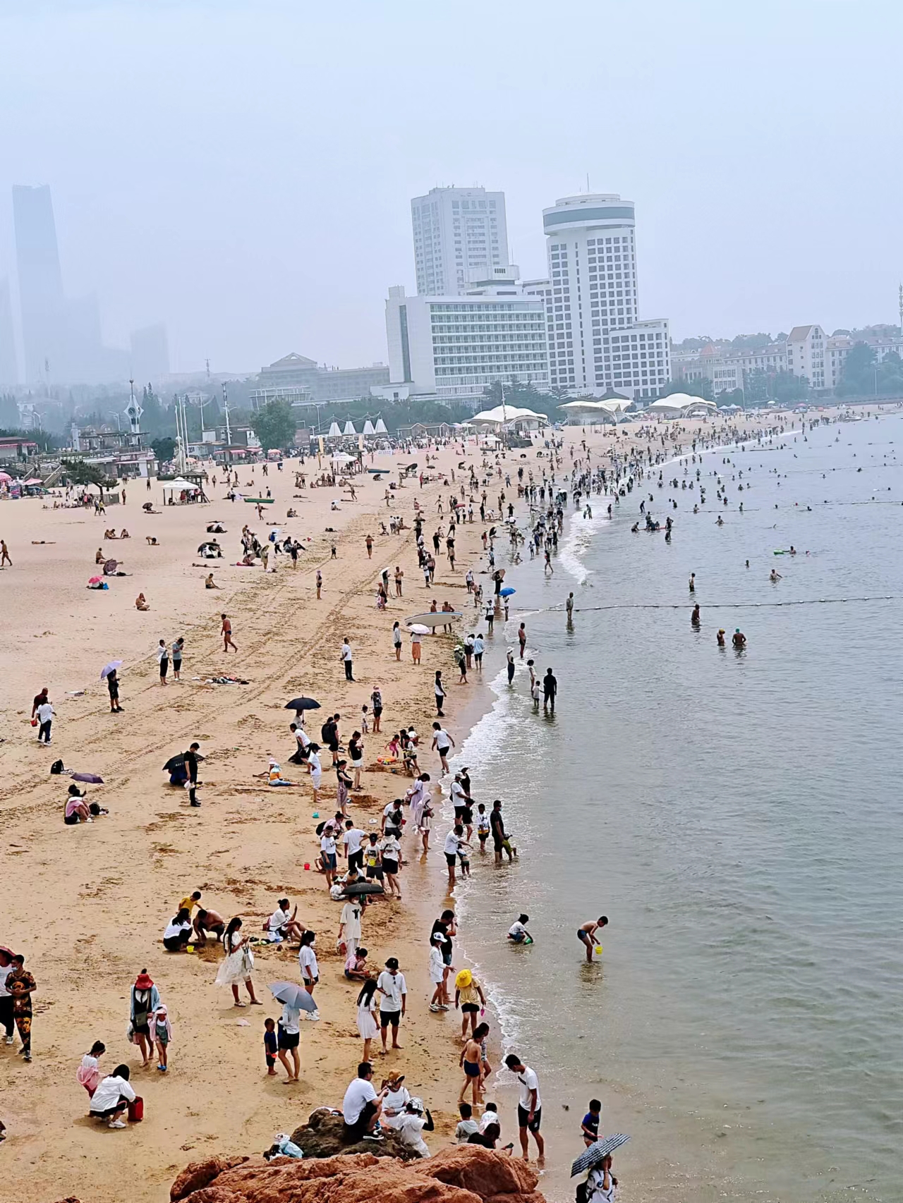 青岛今天到底有多冷,青岛今天的天气真热图片