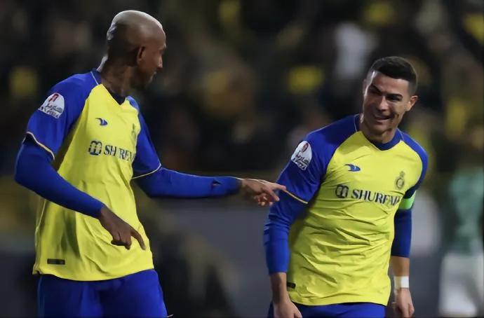 3-26场7球c罗紧追哈兰德,c罗和哈兰德十场进球对比