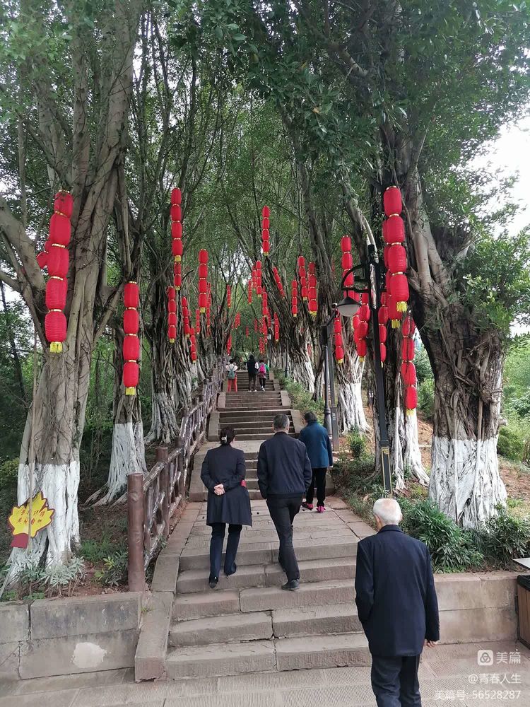 万里长江重庆,万里长江唐诗