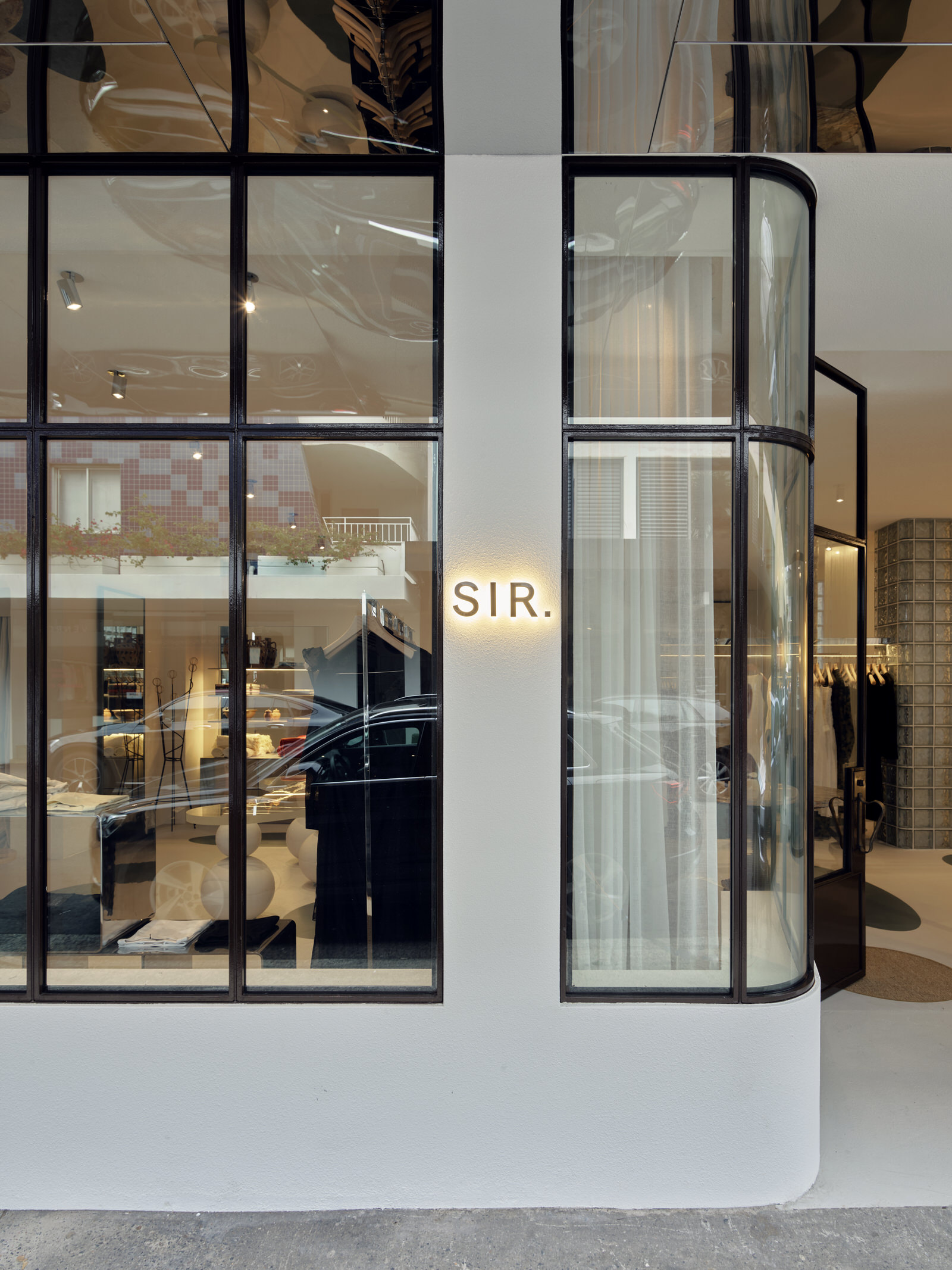 TamsinJohnson丨温和的情绪，SIRBONDIFLAGSHIP