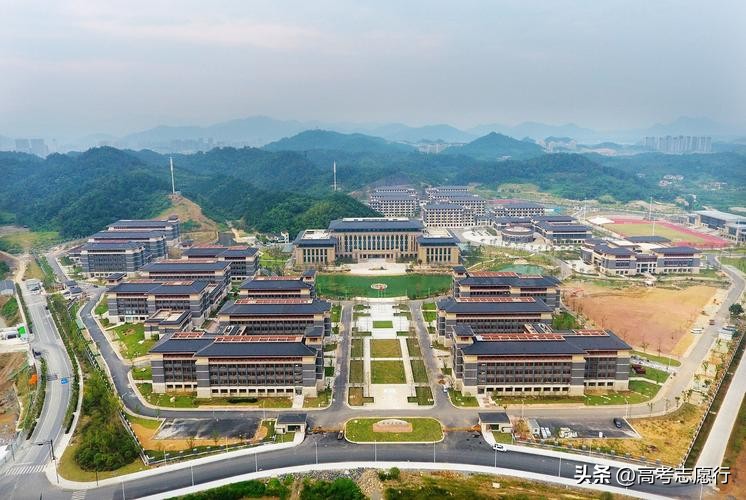 医学院历史悠久,近年创办的医学院