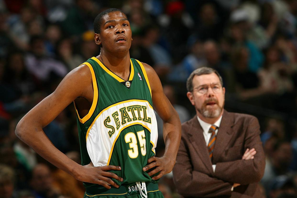 nba全部球队logo进化史,nba队名过去和现在