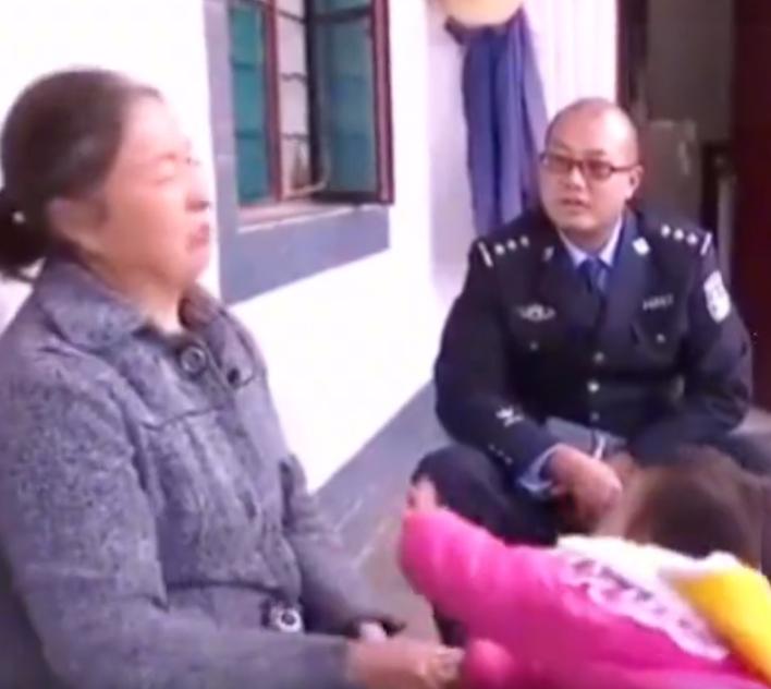 烈性犬不牵绳,未牵绳犬撕咬受伤狗主人