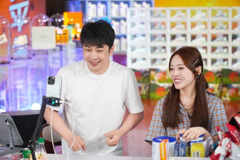 辛巴助农一场直播卖出10万单,辛巴辛有志探索直播助农模式