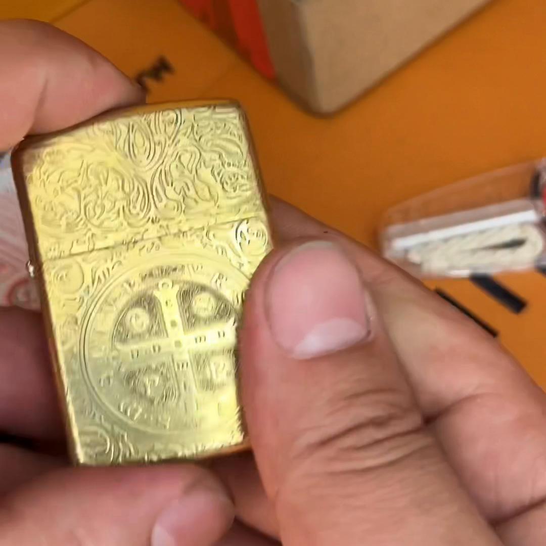 zippo打火机的康斯坦丁含义,打火机zippo康斯坦丁哪款最像