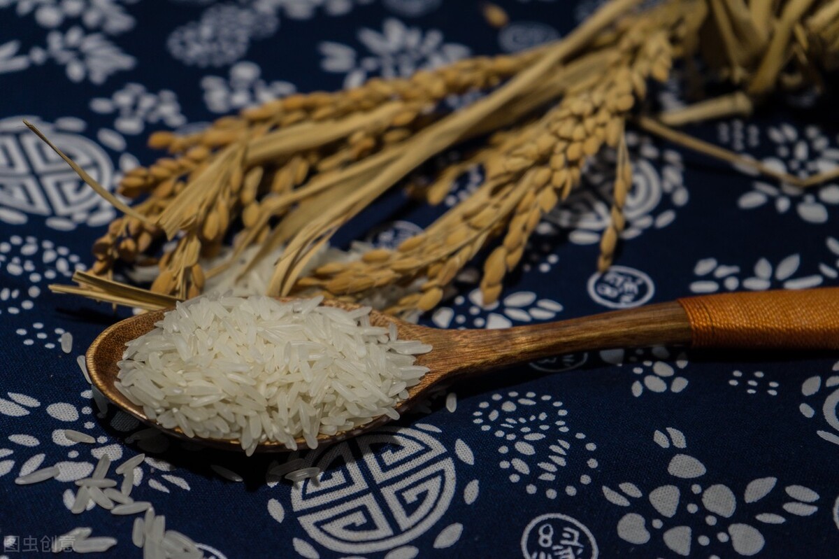 慢性咽炎吃清咽滴丸,治疗慢性咽炎清肺化痰药