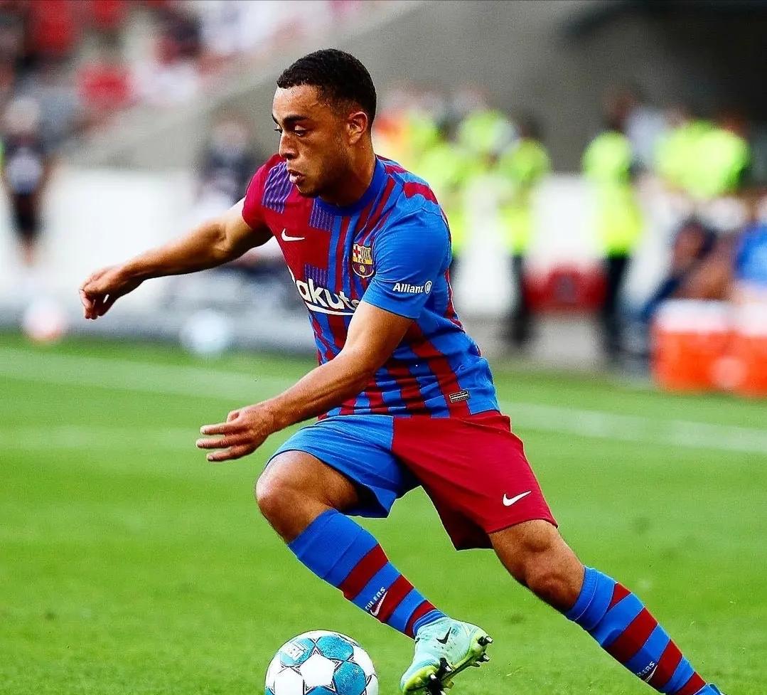 山姆大叔评nba历史地位,美国足球历史十大最佳阵容